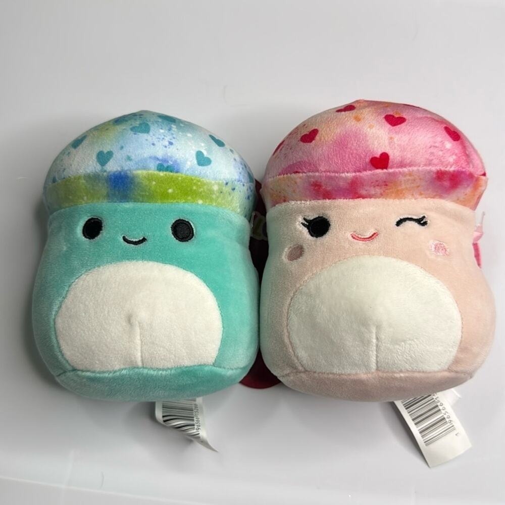 NWT Squishmallows Mully & Molly the Mushrooms 5" Set